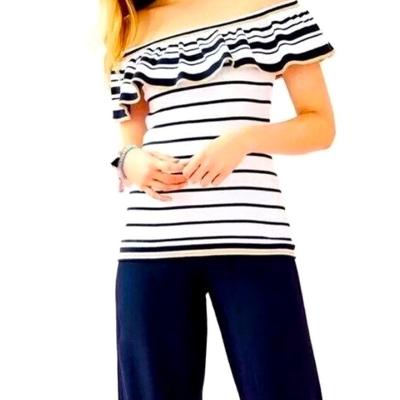 Lilly Pulitzer Tops - Lilly Pulitzer Shining Sea Stripe, size medium NWOT